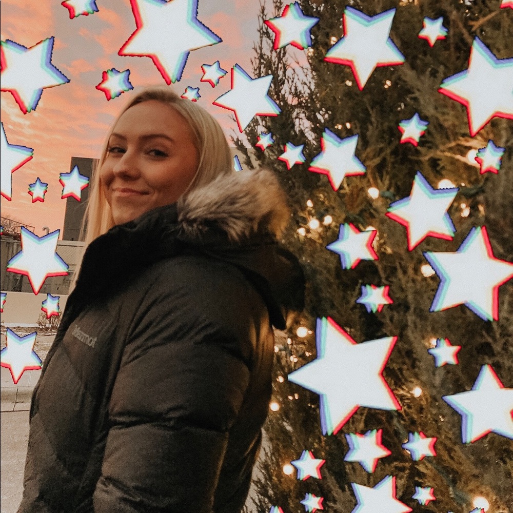 Meet your Posher, Lizzy